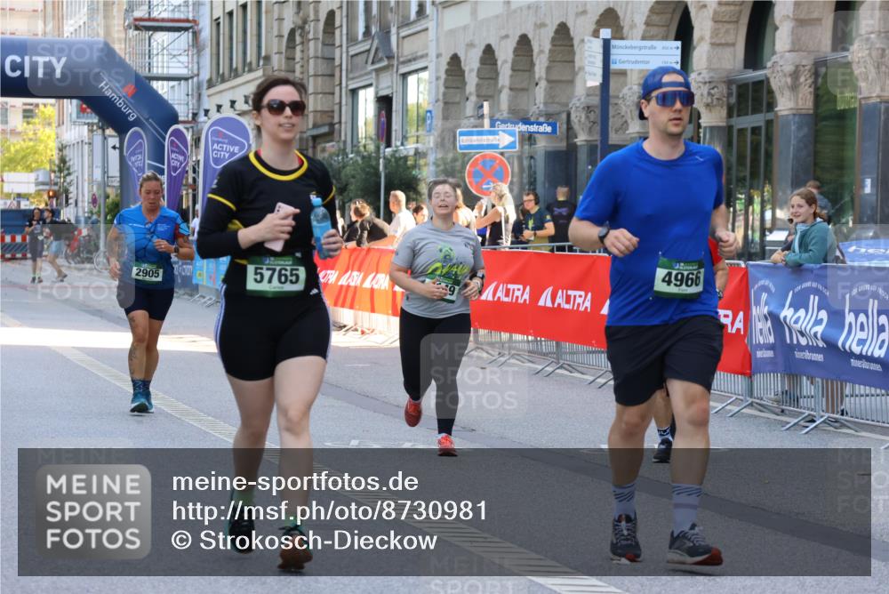 07.09.2025 - BARMER Alsterlauf Strokosch-Dieckow http://msf.ph/oto/8730981 07.09.2025 10:24:44 Ziel 2170, 2691, 2692, 2804, 4168, 4581, 4962, 5090, 5610, 5887, 6056, 8481 meine-sportfotos.de