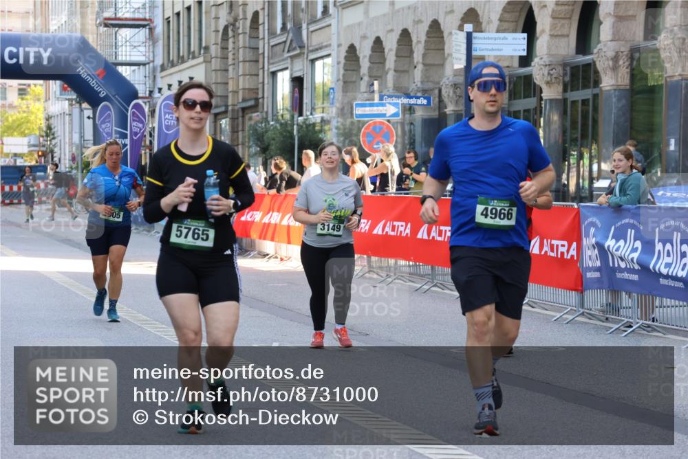 07.09.2025 - BARMER Alsterlauf Strokosch-Dieckow http://msf.ph/oto/8731000 07.09.2025 10:24:44 Ziel 2170, 2691, 2692, 2804, 4168, 4581, 4962, 5090, 5610, 5887, 6056, 8481 meine-sportfotos.de