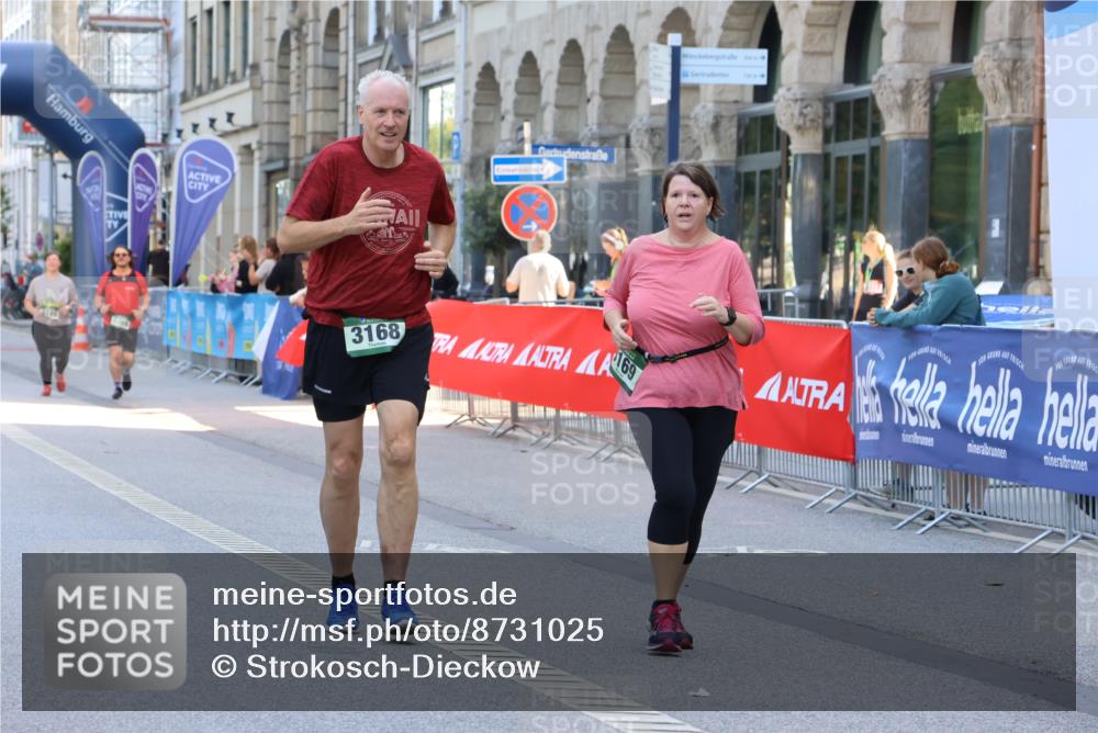 07.09.2025 - BARMER Alsterlauf Strokosch-Dieckow http://msf.ph/oto/8731025 07.09.2025 10:24:32 Ziel 2170, 2691, 2692, 2804, 4168, 4962, 5090, 8481 meine-sportfotos.de