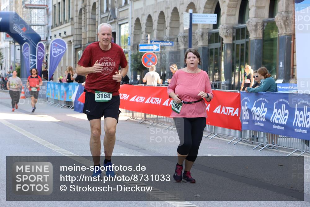 07.09.2025 - BARMER Alsterlauf Strokosch-Dieckow http://msf.ph/oto/8731033 07.09.2025 10:24:31 Ziel 2170, 2691, 2692, 2804, 4962, 5090, 8481 meine-sportfotos.de