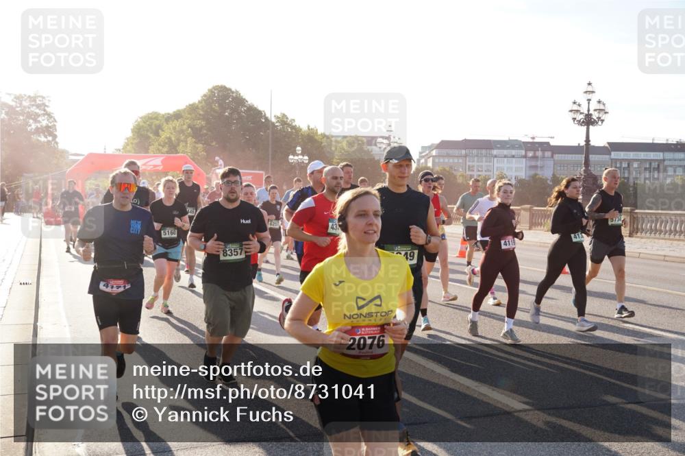 07.09.2025 - BARMER Alsterlauf Yannick Fuchs http://msf.ph/oto/8731041 07.09.2025 09:00:32 Laufen 44414, 4792, 171, 6251, 43, 5160, 8357, 36, 2076, 4119, 49 meine-sportfotos.de