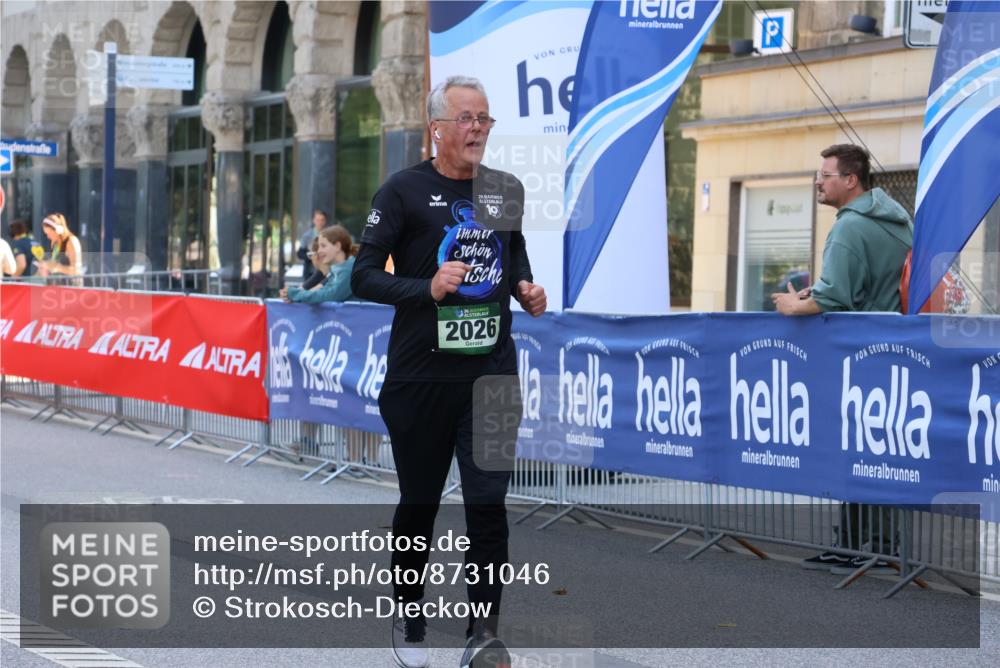 07.09.2025 - BARMER Alsterlauf Strokosch-Dieckow http://msf.ph/oto/8731046 07.09.2025 10:24:30 Ziel 2170, 2691, 2692, 2804, 4962, 5090, 8481 meine-sportfotos.de