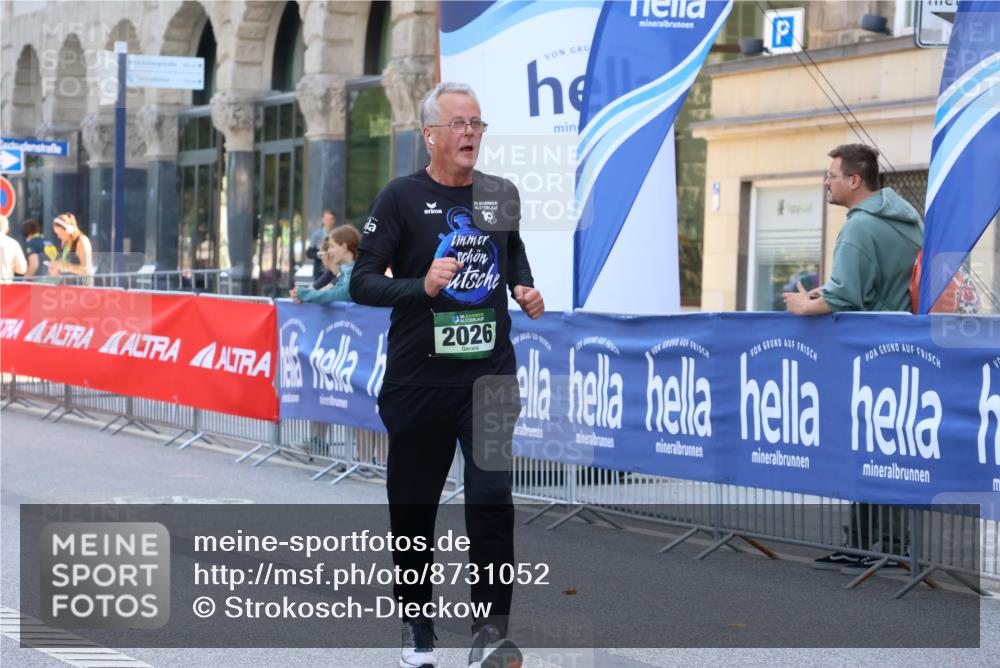 07.09.2025 - BARMER Alsterlauf Strokosch-Dieckow http://msf.ph/oto/8731052 07.09.2025 10:24:30 Ziel 2170, 2691, 2692, 2804, 4962, 5090, 8481 meine-sportfotos.de