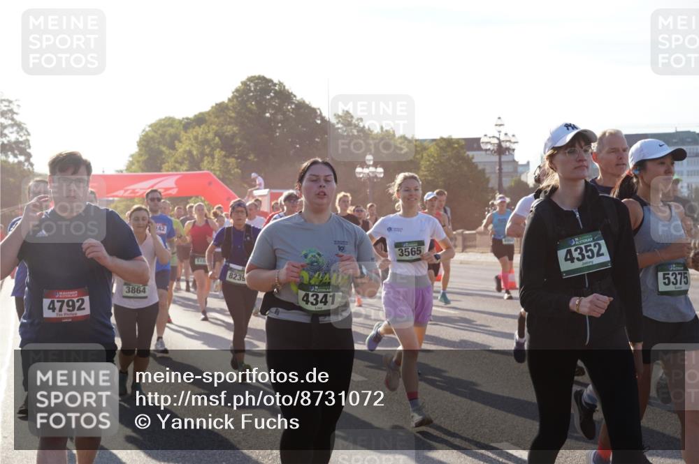 07.09.2025 - BARMER Alsterlauf Yannick Fuchs http://msf.ph/oto/8731072 07.09.2025 09:00:38 Laufen 4792, 3864, 510, 8235, 4341, 19, 3565, 4352, 5375 meine-sportfotos.de