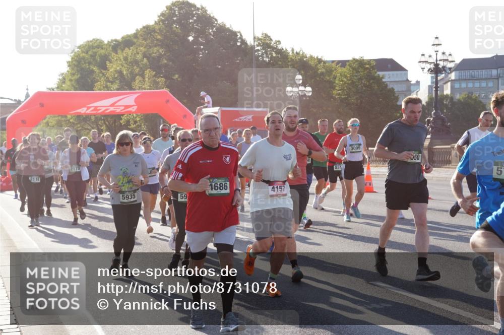 07.09.2025 - BARMER Alsterlauf Yannick Fuchs http://msf.ph/oto/8731078 07.09.2025 09:00:41 Laufen 2179, 5935, 59, 1686, 4157, 831, 3099, 350, 5 meine-sportfotos.de
