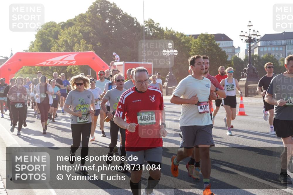 07.09.2025 - BARMER Alsterlauf Yannick Fuchs http://msf.ph/oto/8731084 07.09.2025 09:00:42 Laufen 2119, 2179, 1224, 5935, 4686, 4157, 3099, 505 meine-sportfotos.de