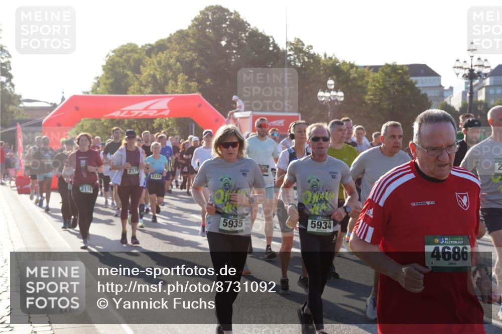 07.09.2025 - BARMER Alsterlauf Yannick Fuchs http://msf.ph/oto/8731092 07.09.2025 09:00:43 Laufen 2119, 2179, 19, 6224, 5935, 36, 5934, 11, 1636, 4686, 4, 2 meine-sportfotos.de