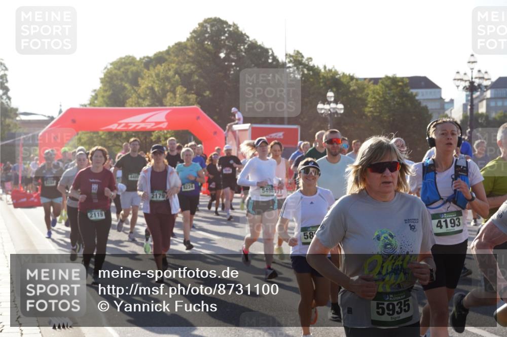 07.09.2025 - BARMER Alsterlauf Yannick Fuchs http://msf.ph/oto/8731100 07.09.2025 09:00:44 Laufen 2119, 2179, 8224, 5498371, 58, 36, 5935, 36, 4193 meine-sportfotos.de
