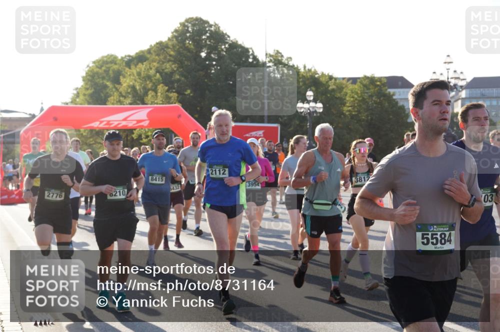07.09.2025 - BARMER Alsterlauf Yannick Fuchs http://msf.ph/oto/8731164 07.09.2025 09:00:54 Laufen 8415, 2776, 8210, 8432, 60, 2112, 39541, 3812, 36, 5584, 03 meine-sportfotos.de
