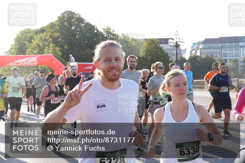 07.09.2025 - BARMER Alsterlauf Yannick Fuchs http://msf.ph/oto/8731177 07.09.2025 09:00:58 Laufen 55, 2445, 8366, 4276, 24, 36, 6228, 36, 6330 meine-sportfotos.de