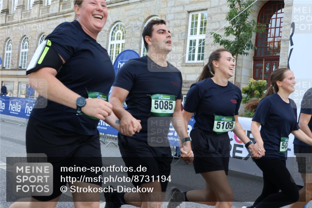 07.09.2025 - BARMER Alsterlauf Strokosch-Dieckow http://msf.ph/oto/8731194 07.09.2025 10:24:10 Ziel 2412, 2905, 3149, 4966, 5269, 5765, 6102 meine-sportfotos.de