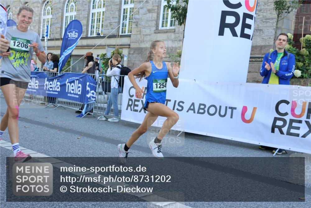 07.09.2025 - BARMER Alsterlauf Strokosch-Dieckow http://msf.ph/oto/8731202 07.09.2025 11:50:11 Ziel  meine-sportfotos.de