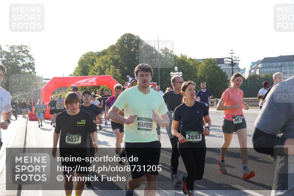 07.09.2025 - BARMER Alsterlauf Yannick Fuchs http://msf.ph/oto/8731205 07.09.2025 09:01:03 Laufen 44444, 6037, 4979, 2693 meine-sportfotos.de