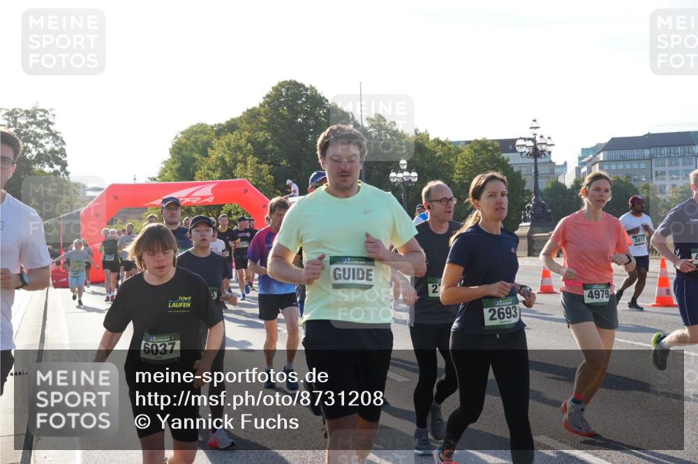 07.09.2025 - BARMER Alsterlauf Yannick Fuchs http://msf.ph/oto/8731208 07.09.2025 09:01:03 Laufen 6037, 1419, 2, 2693, 4979, 3811 meine-sportfotos.de