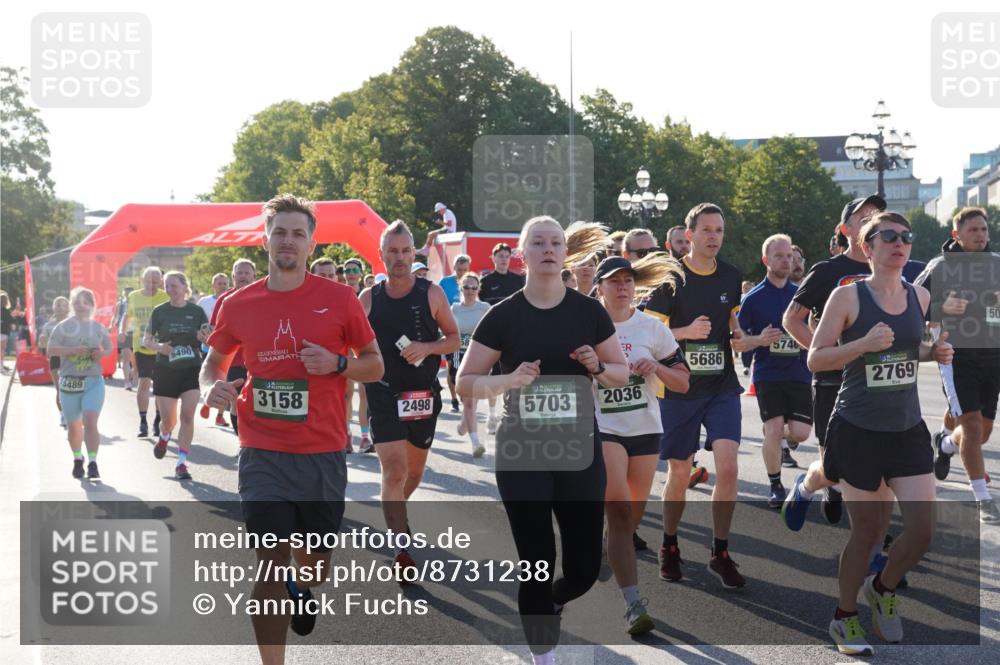 07.09.2025 - BARMER Alsterlauf Yannick Fuchs http://msf.ph/oto/8731238 07.09.2025 09:01:07 Laufen 5489, 5490, 3158, 5703, 2036, 5686, 5740, 2769, 2498, 50 meine-sportfotos.de