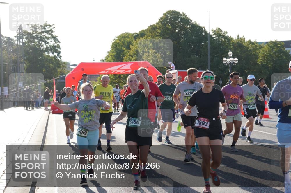 07.09.2025 - BARMER Alsterlauf Yannick Fuchs http://msf.ph/oto/8731266 07.09.2025 09:01:11 Laufen 5490, 5489, 2280, 5535, 5384, 3314, 3593 meine-sportfotos.de