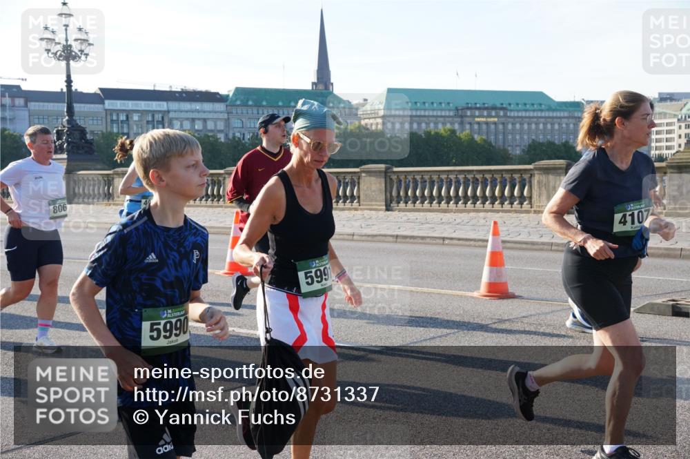 07.09.2025 - BARMER Alsterlauf Yannick Fuchs http://msf.ph/oto/8731337 07.09.2025 09:01:19 Laufen 806, 36, 5990, 599, 4107 meine-sportfotos.de
