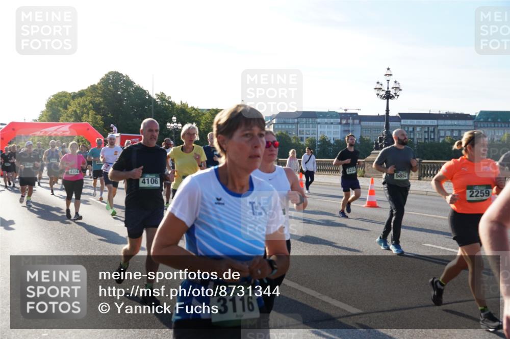 07.09.2025 - BARMER Alsterlauf Yannick Fuchs http://msf.ph/oto/8731344 07.09.2025 09:01:21 Laufen 4104, 4106, 3116, 6256, 5852, 2259 meine-sportfotos.de