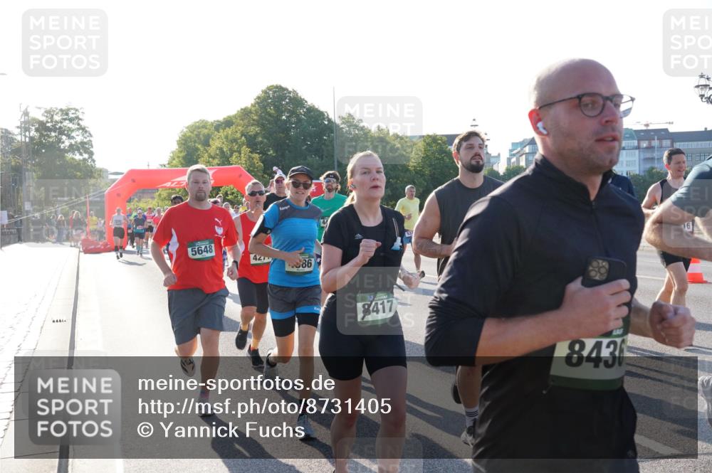 07.09.2025 - BARMER Alsterlauf Yannick Fuchs http://msf.ph/oto/8731405 07.09.2025 09:01:29 Laufen 44414, 4, 5648, 420, 86, 8417, 8436, 16 meine-sportfotos.de