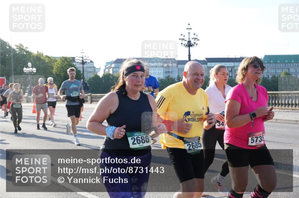 07.09.2025 - BARMER Alsterlauf Yannick Fuchs http://msf.ph/oto/8731443 07.09.2025 09:01:35 Laufen 4084, 5552, 3363, 3505, 2686, 2685, 34, 5735 meine-sportfotos.de