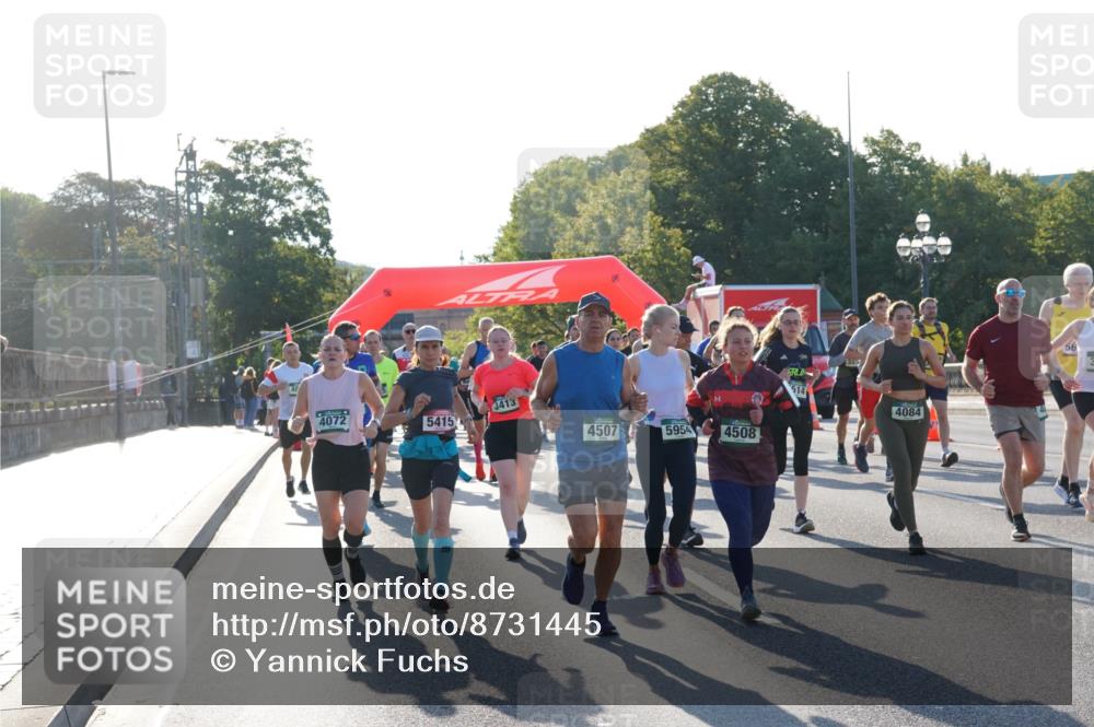 07.09.2025 - BARMER Alsterlauf Yannick Fuchs http://msf.ph/oto/8731445 07.09.2025 09:01:35 Laufen 3413, 4072, 5415, 4507, 5954, 4508, 514, 385, 4084 meine-sportfotos.de