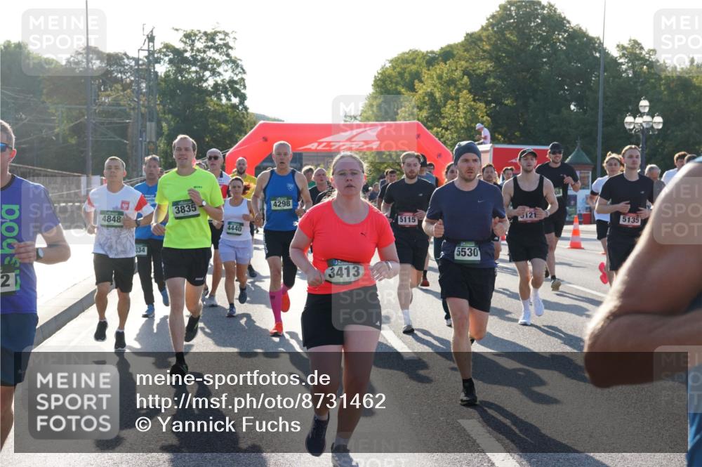 07.09.2025 - BARMER Alsterlauf Yannick Fuchs http://msf.ph/oto/8731462 07.09.2025 09:01:39 Laufen 21, 4848, 334, 3835, 4440, 4298, 3413, 5115, 5530, 121, 08, 5135 meine-sportfotos.de
