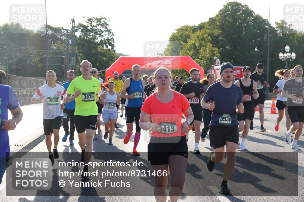 07.09.2025 - BARMER Alsterlauf Yannick Fuchs http://msf.ph/oto/8731466 07.09.2025 09:01:39 Laufen 4848, 3835, 4440, 298, 3413, 5115, 5530, 308, 5135 meine-sportfotos.de