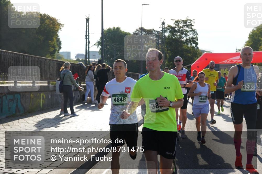 07.09.2025 - BARMER Alsterlauf Yannick Fuchs http://msf.ph/oto/8731475 07.09.2025 09:01:40 Laufen 4848, 385, 4440, 4298 meine-sportfotos.de