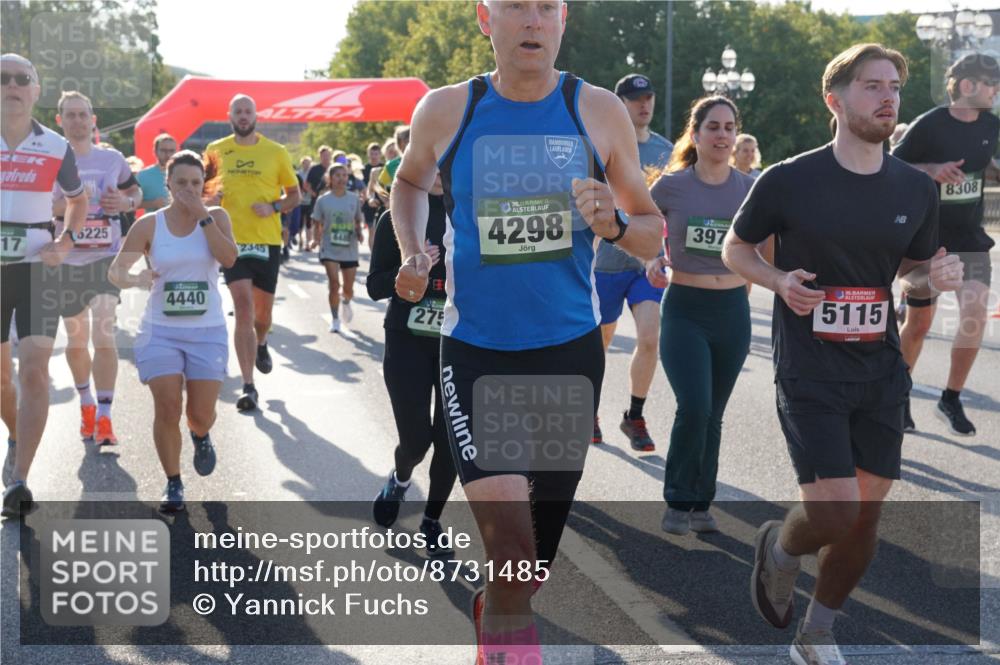 07.09.2025 - BARMER Alsterlauf Yannick Fuchs http://msf.ph/oto/8731485 07.09.2025 09:01:41 Laufen 17, 6225, 4440, 2345, 848, 275, 36, 4298, 397, 136, 5115, 8308 meine-sportfotos.de