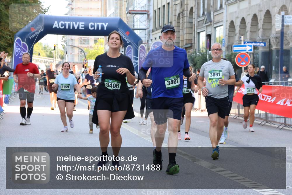 07.09.2025 - BARMER Alsterlauf Strokosch-Dieckow http://msf.ph/oto/8731488 07.09.2025 10:23:51 Ziel 2026, 3168, 3169, 3325, 3326, 4457, 5096 meine-sportfotos.de
