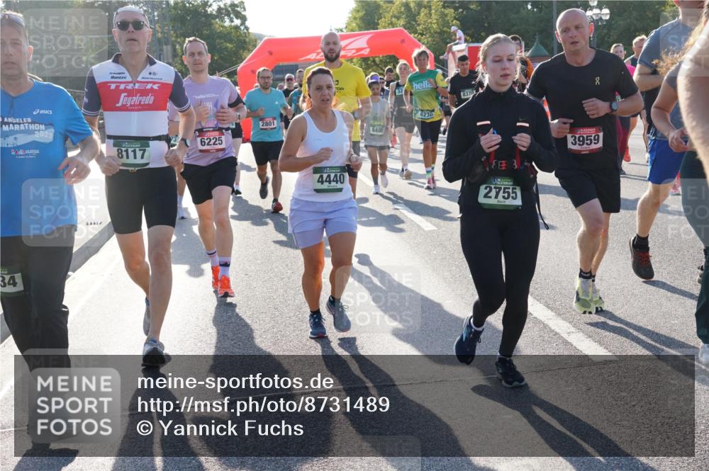 07.09.2025 - BARMER Alsterlauf Yannick Fuchs http://msf.ph/oto/8731489 07.09.2025 09:01:42 Laufen 2023, 8117, 6225, 2801, 34, 8485, 32, 6230, 8370, 4440, 00, 3, 2755, 3959 meine-sportfotos.de