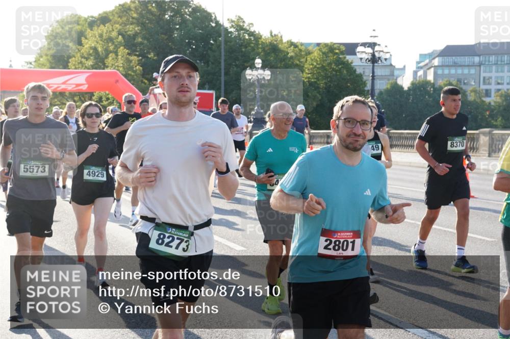 07.09.2025 - BARMER Alsterlauf Yannick Fuchs http://msf.ph/oto/8731510 07.09.2025 09:01:45 Laufen 5573, 4929, 36, 8273, 36, 2801, 49, 8370 meine-sportfotos.de