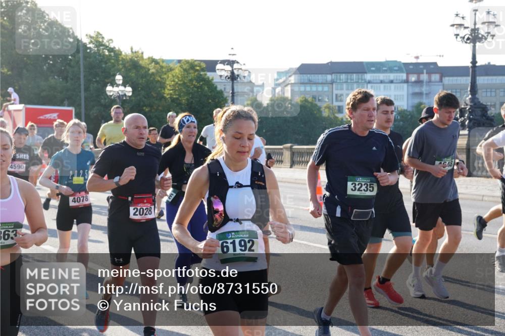 07.09.2025 - BARMER Alsterlauf Yannick Fuchs http://msf.ph/oto/8731550 07.09.2025 09:01:50 Laufen 4590, 4078, 2028, 5, 363, 36, 6192, 3235, 548 meine-sportfotos.de
