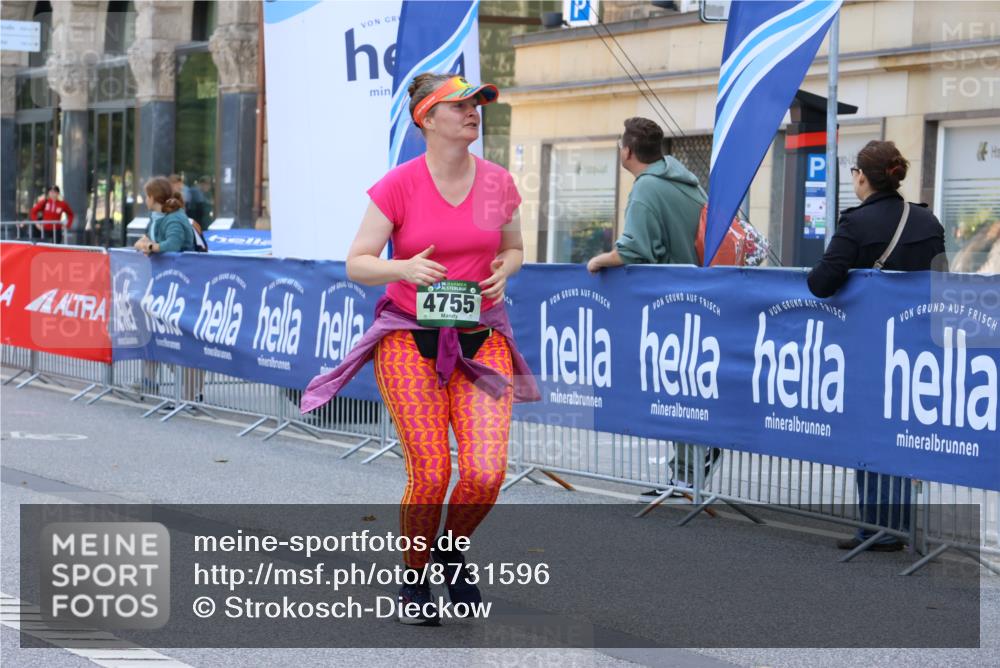 07.09.2025 - BARMER Alsterlauf Strokosch-Dieckow http://msf.ph/oto/8731596 07.09.2025 10:23:40 Ziel 2087, 2261, 2684, 2817, 3325, 3326, 4306, 4457, 4841, 5096 meine-sportfotos.de