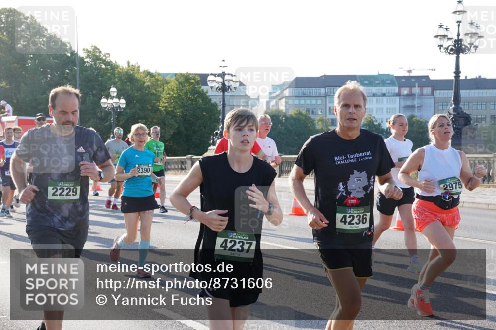 07.09.2025 - BARMER Alsterlauf Yannick Fuchs http://msf.ph/oto/8731606 07.09.2025 09:01:57 Laufen 2229, 2390, 2, 100, 36, 4237, 36, 4236, 2975 meine-sportfotos.de