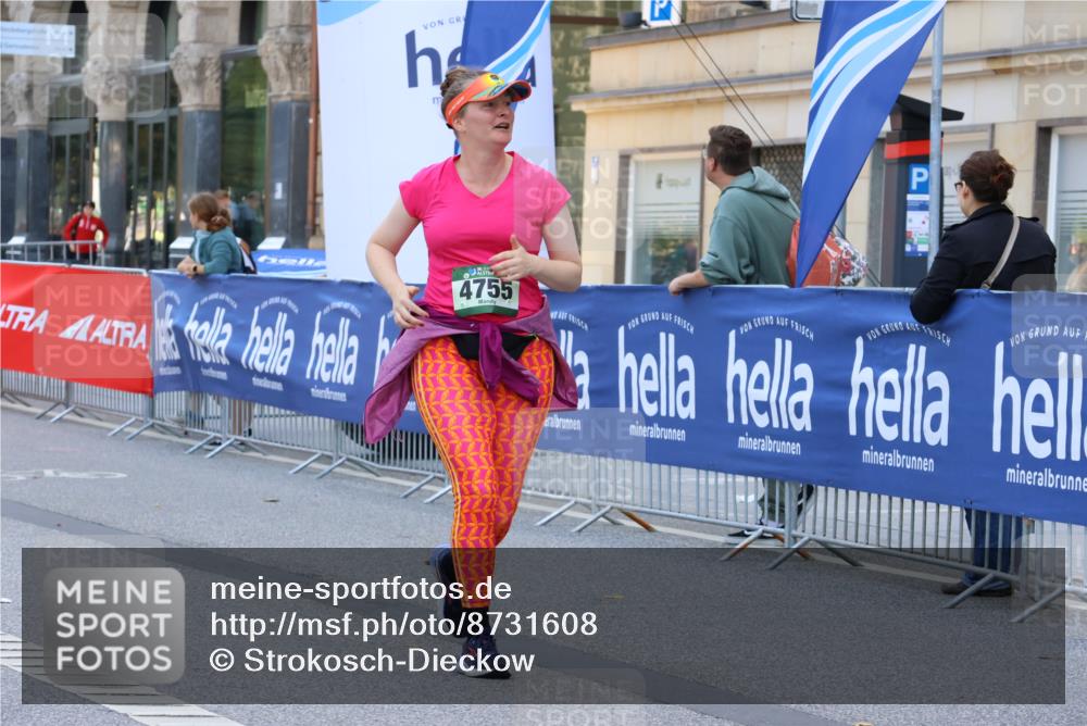 07.09.2025 - BARMER Alsterlauf Strokosch-Dieckow http://msf.ph/oto/8731608 07.09.2025 10:23:40 Ziel 2087, 2261, 2684, 2817, 3325, 3326, 4306, 4457, 4841, 5096 meine-sportfotos.de