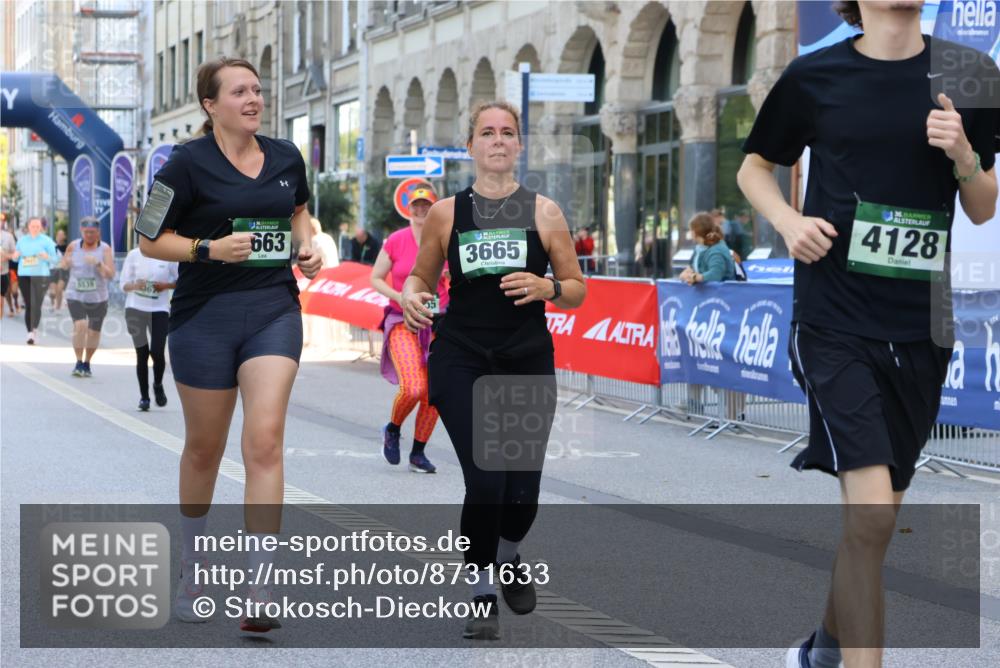 07.09.2025 - BARMER Alsterlauf Strokosch-Dieckow http://msf.ph/oto/8731633 07.09.2025 10:23:36 Ziel 2087, 2261, 2684, 2817, 3325, 3326, 3562, 3688, 4013, 4306, 4457, 4841, 5077, 5083, 5085, 5109, 5242 meine-sportfotos.de