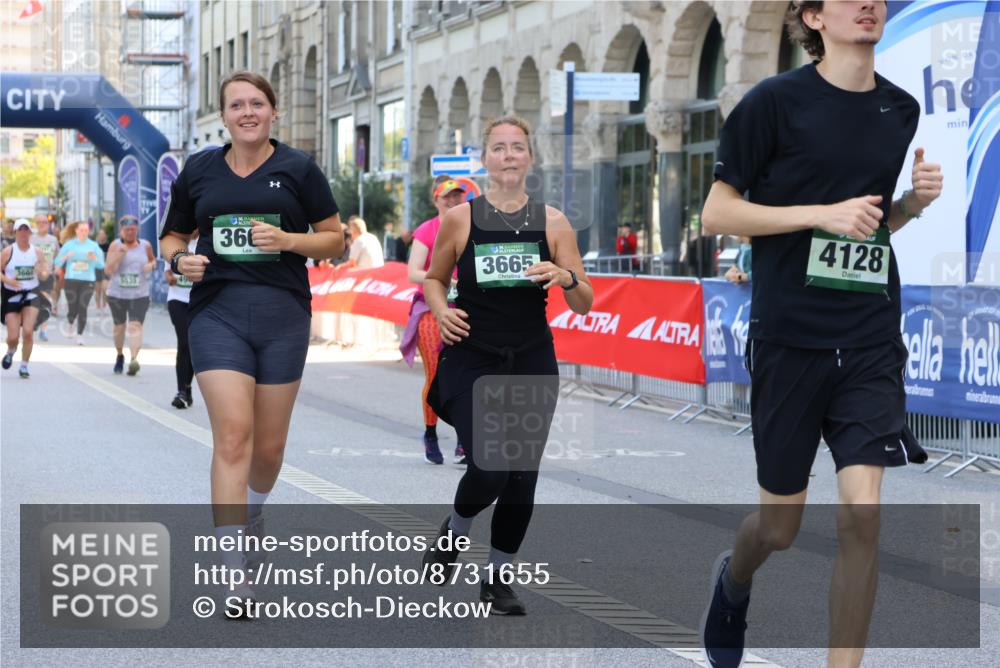 07.09.2025 - BARMER Alsterlauf Strokosch-Dieckow http://msf.ph/oto/8731655 07.09.2025 10:23:36 Ziel 2087, 2261, 2684, 2817, 3325, 3326, 3562, 3688, 4013, 4306, 4457, 4841, 5077, 5083, 5085, 5109, 5242 meine-sportfotos.de