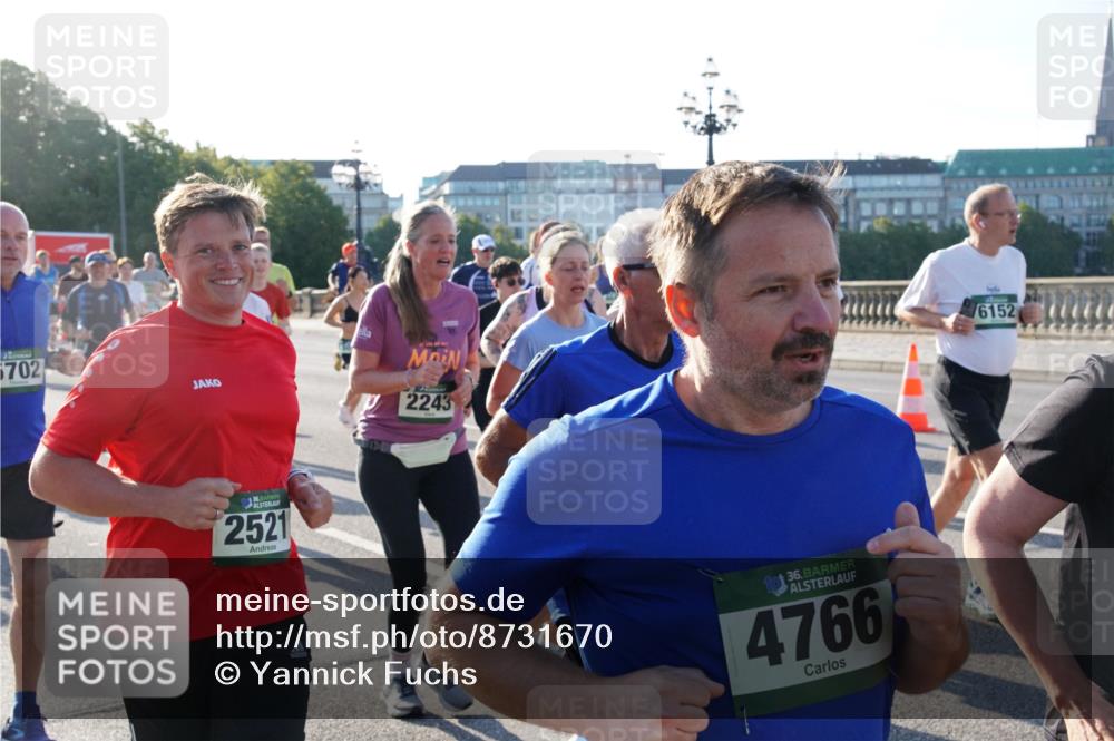 07.09.2025 - BARMER Alsterlauf Yannick Fuchs http://msf.ph/oto/8731670 07.09.2025 09:02:07 Laufen 5702, 36, 2521, 2243, 36, 4766, 6152 meine-sportfotos.de