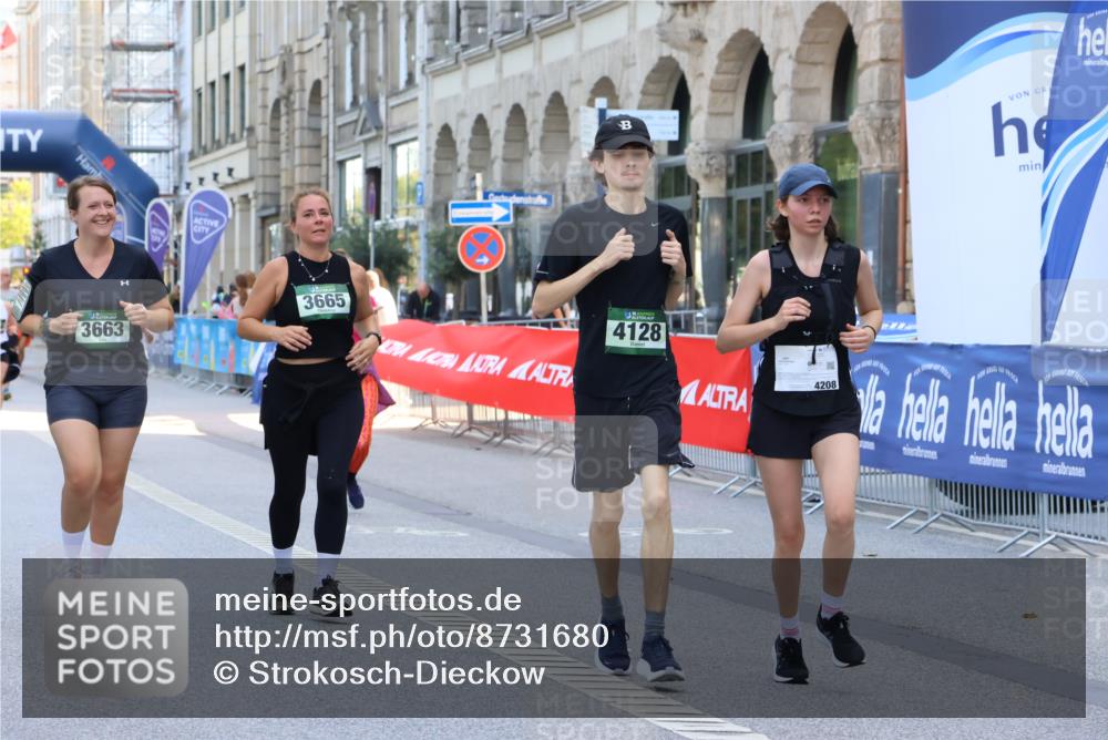 07.09.2025 - BARMER Alsterlauf Strokosch-Dieckow http://msf.ph/oto/8731680 07.09.2025 10:23:34 Ziel 2087, 2261, 2684, 2817, 3562, 3652, 3688, 4013, 4306, 4341, 4352, 4457, 4841, 5077, 5083, 5085, 5109, 5242 meine-sportfotos.de