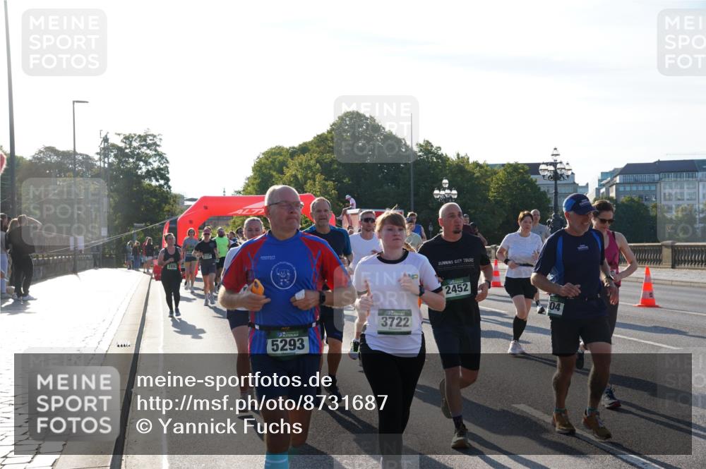 07.09.2025 - BARMER Alsterlauf Yannick Fuchs http://msf.ph/oto/8731687 07.09.2025 09:02:09 Laufen 2892, 2737, 5293, 3722, 2452, 04 meine-sportfotos.de