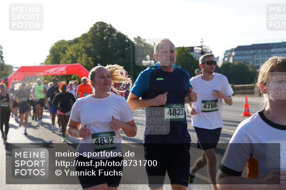 07.09.2025 - BARMER Alsterlauf Yannick Fuchs http://msf.ph/oto/8731700 07.09.2025 09:02:11 Laufen 4832, 4823, 4786 meine-sportfotos.de