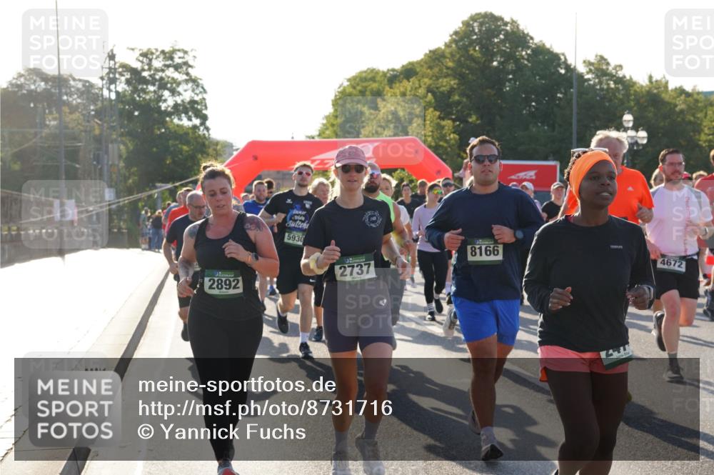 07.09.2025 - BARMER Alsterlauf Yannick Fuchs http://msf.ph/oto/8731716 07.09.2025 09:02:13 Laufen 44414, 2892, 5930, 2737, 8166, 4672 meine-sportfotos.de