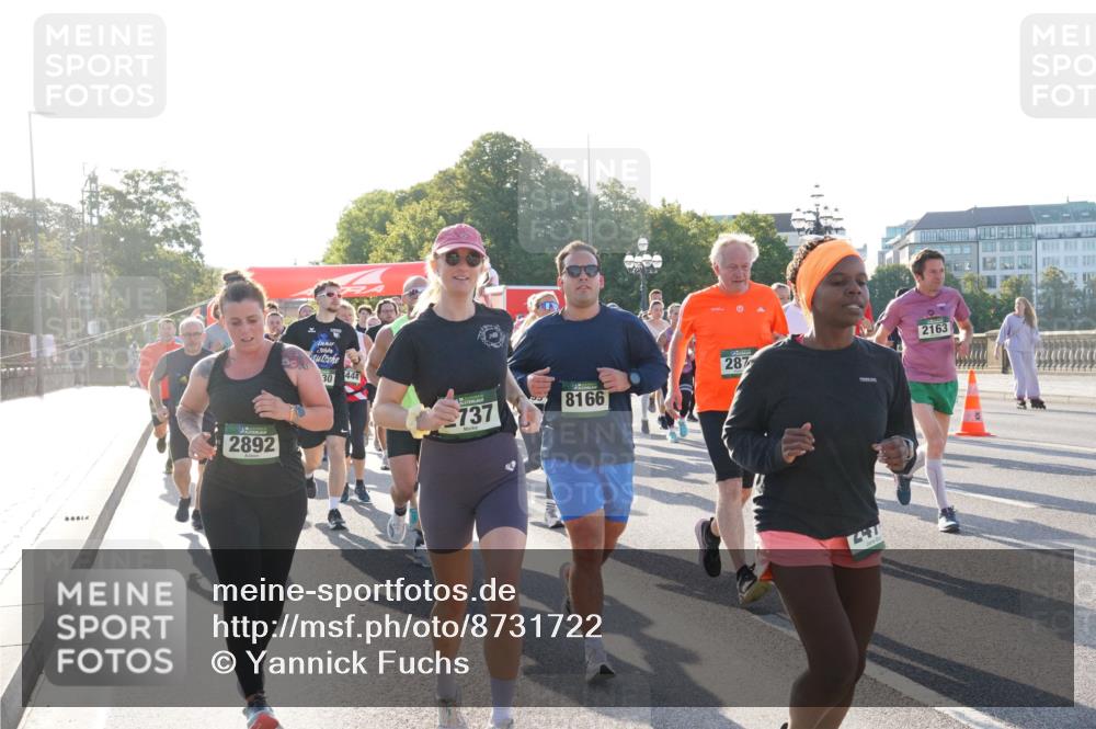 07.09.2025 - BARMER Alsterlauf Yannick Fuchs http://msf.ph/oto/8731722 07.09.2025 09:02:14 Laufen 38814, 2892, 30, 444, 2163, 287, 737, 8166, 447 meine-sportfotos.de