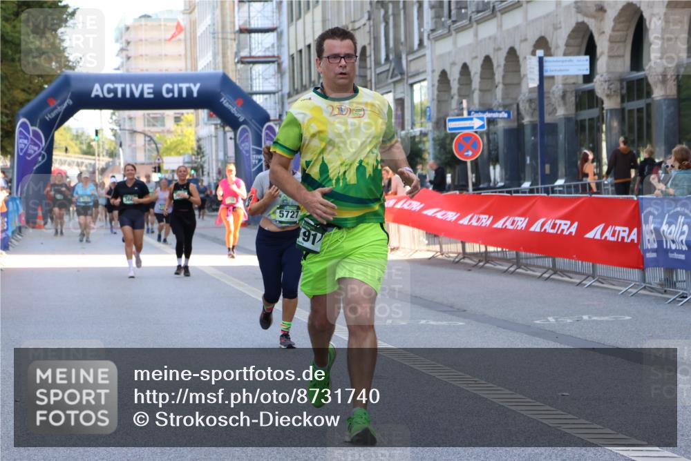 07.09.2025 - BARMER Alsterlauf Strokosch-Dieckow http://msf.ph/oto/8731740 07.09.2025 10:23:26 Ziel 2087, 3159, 3562, 3652, 3653, 3688, 4013, 4218, 4341, 4352, 4841, 5077, 5083, 5085, 5109, 5242, 8005 meine-sportfotos.de
