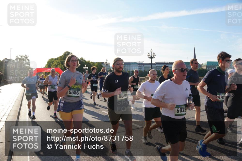07.09.2025 - BARMER Alsterlauf Yannick Fuchs http://msf.ph/oto/8731758 07.09.2025 09:02:20 Laufen 2507, 3479, 5586, 3238, 5463, 8080, 3421, 5022, 4797 meine-sportfotos.de