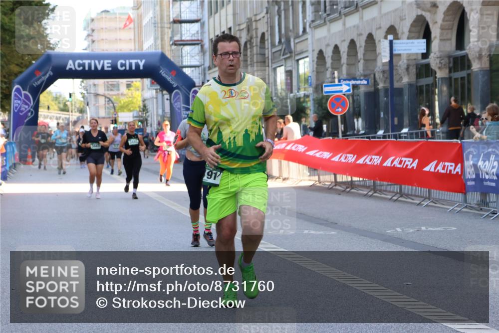 07.09.2025 - BARMER Alsterlauf Strokosch-Dieckow http://msf.ph/oto/8731760 07.09.2025 10:23:26 Ziel 2087, 3159, 3562, 3652, 3653, 3688, 4013, 4218, 4341, 4352, 4841, 5077, 5083, 5085, 5109, 5242, 8005 meine-sportfotos.de