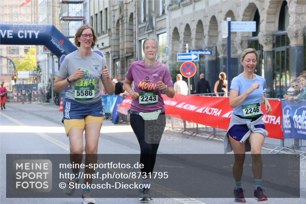 07.09.2025 - BARMER Alsterlauf Strokosch-Dieckow http://msf.ph/oto/8731795 07.09.2025 10:23:08 Ziel 2661, 3406, 3407, 3663, 3664, 3665, 3891, 3908, 4128, 4218, 4755, 4813, 4967, 5539, 8005 meine-sportfotos.de