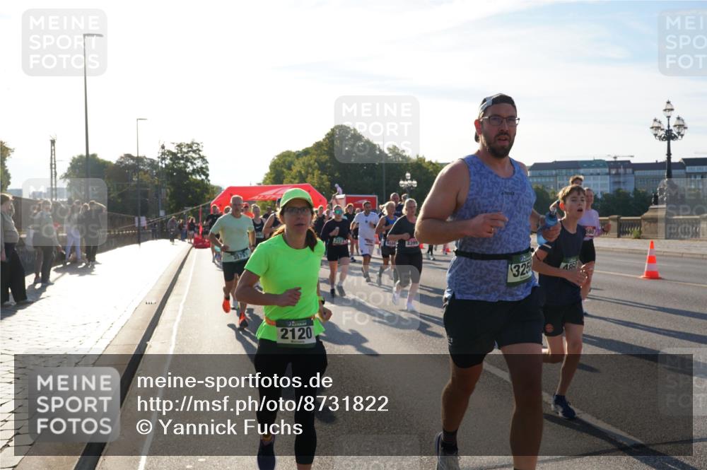 07.09.2025 - BARMER Alsterlauf Yannick Fuchs http://msf.ph/oto/8731822 07.09.2025 09:02:26 Laufen 2120, 100, 2399, 325, 580 meine-sportfotos.de