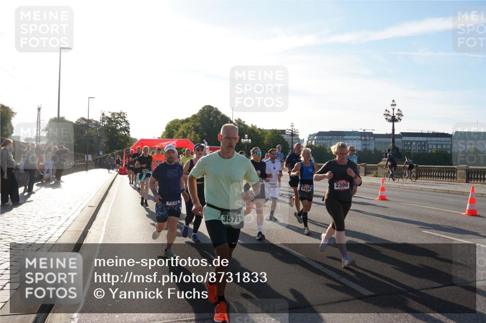 07.09.2025 - BARMER Alsterlauf Yannick Fuchs http://msf.ph/oto/8731833 07.09.2025 09:02:27 Laufen 5809, 732, 3579, 2399, 5108 meine-sportfotos.de